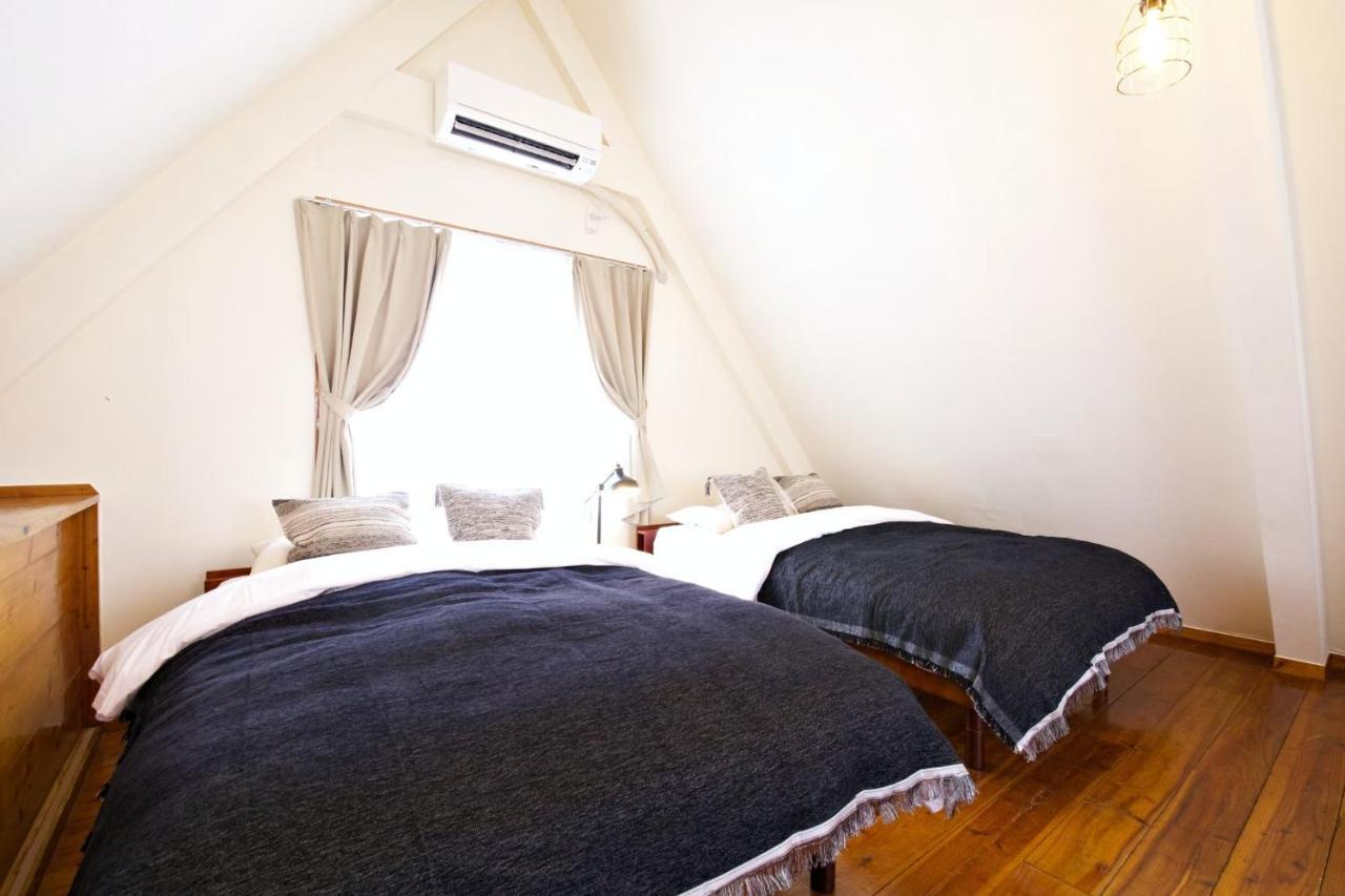 Appartement にらい恩納　一本松 à Onna Extérieur photo
